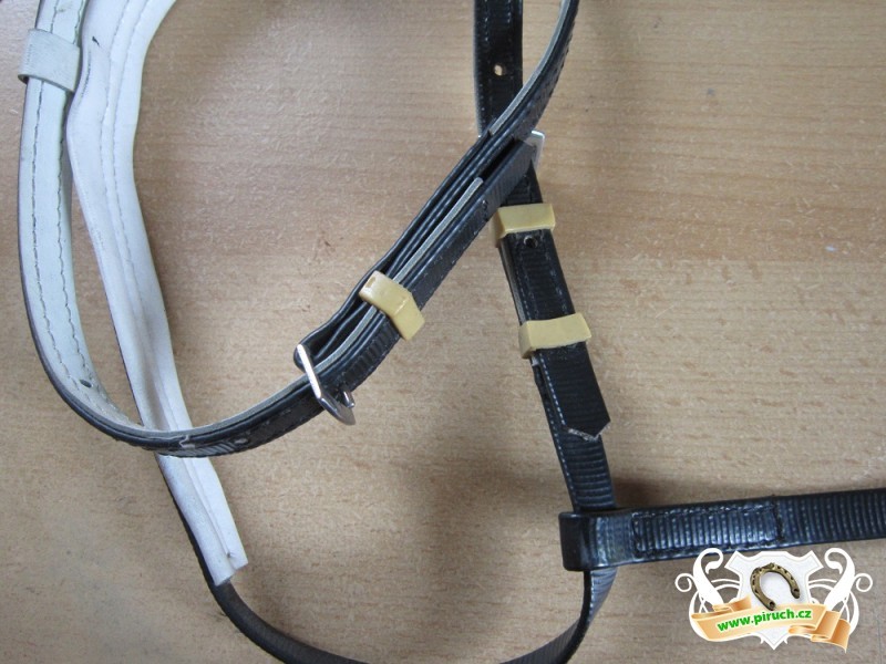 Jezdecké potřeby, potřeby pro koně a jezdectví Piruch.cz