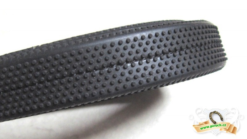 Jezdecké potřeby, potřeby pro koně a jezdectví Piruch.cz