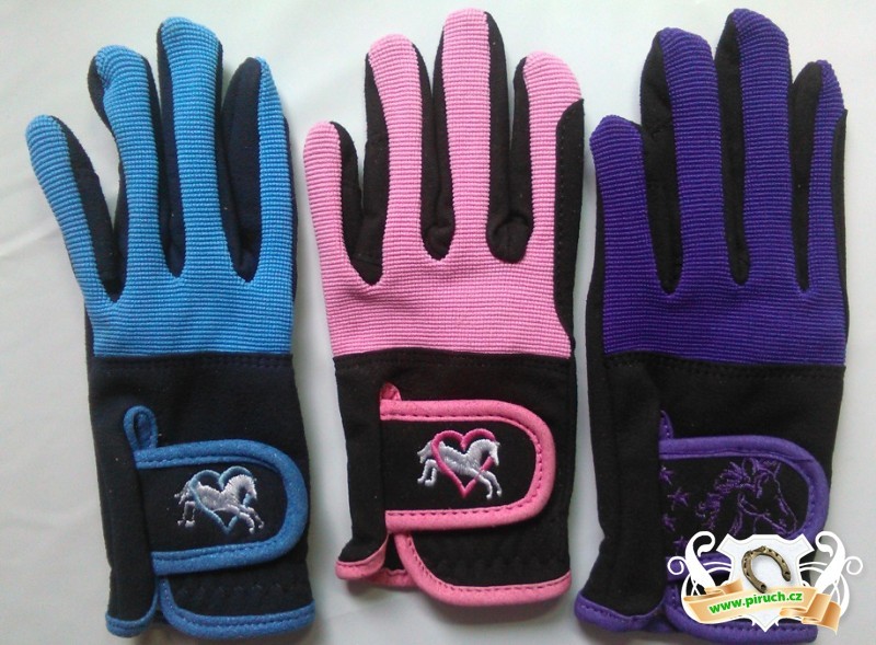 Jezdecké potřeby, potřeby pro koně a jezdectví Piruch.cz