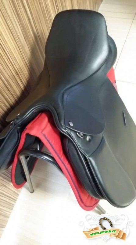 Jezdecké potřeby, potřeby pro koně a jezdectví Piruch.cz