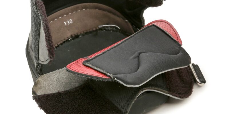 bota master rozepnutá